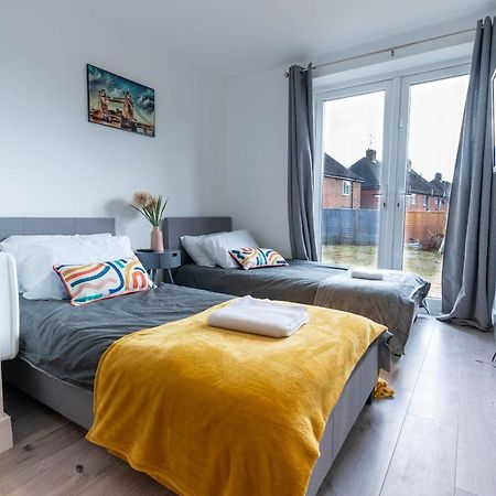 Flat 03 Studio Flat Near Aylesbury Station Free Parking Exteriör bild